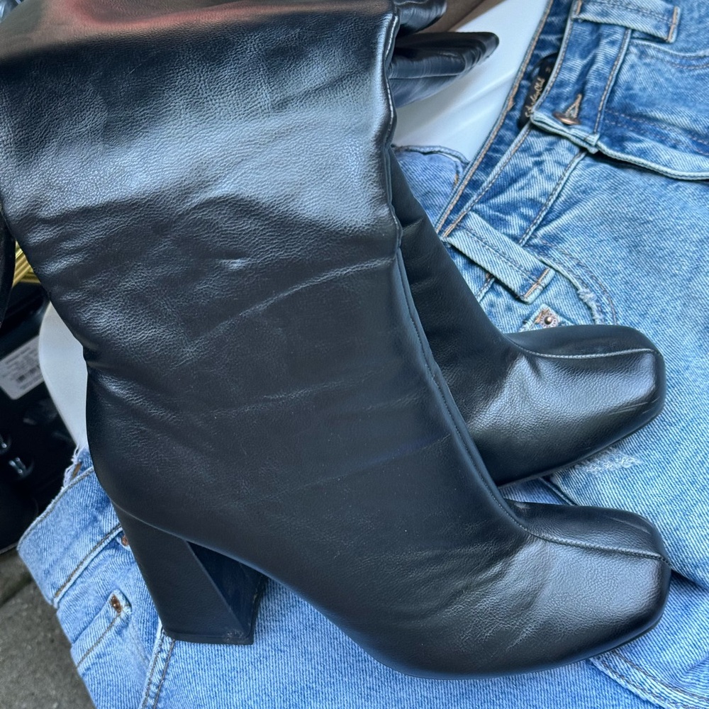 Leather boots